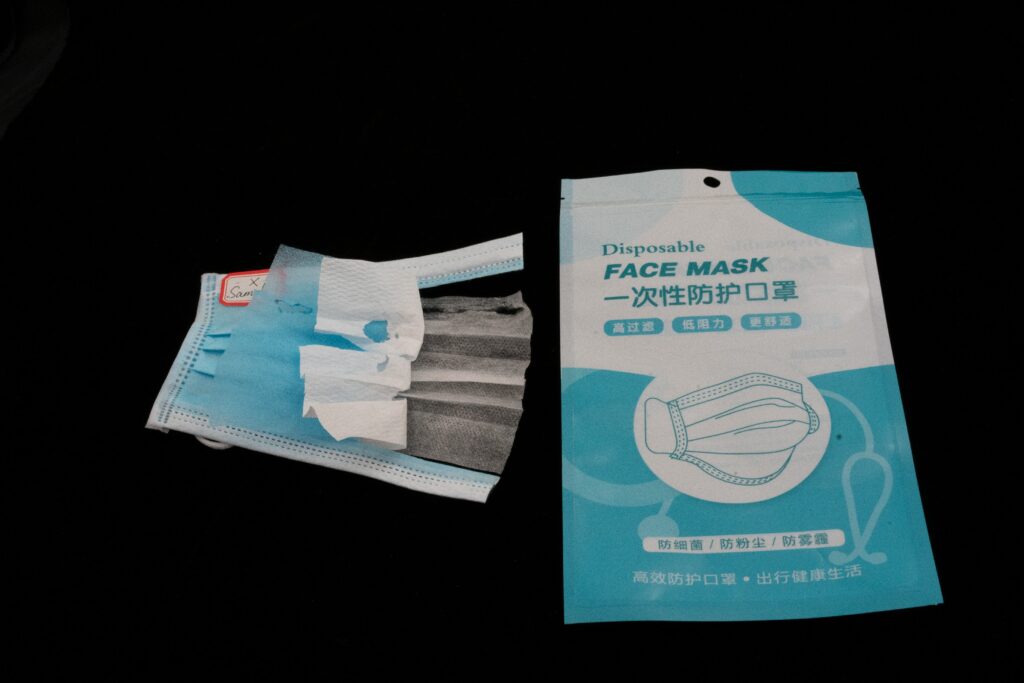 Sample 2-disposable face mask